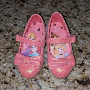 Pink Disney Princess Shoes, Toddler size 6